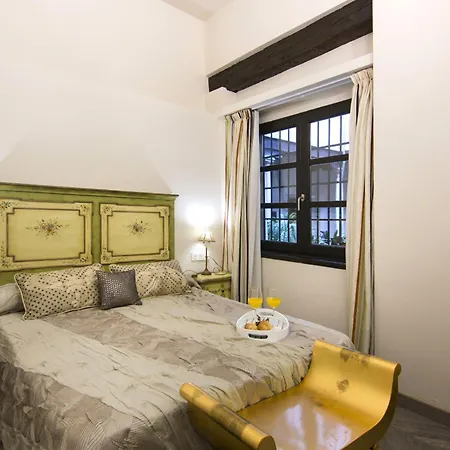 Magic Alhambra Retreat *