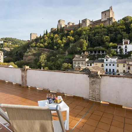 Magic Alhambra Retreat *