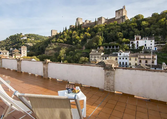 Magic Alhambra Retreat *